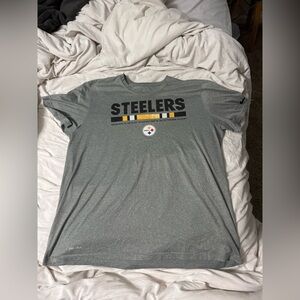 The Nike Tee Dry Fit Pittsburgh Steelers Short Sleeve Size XXL